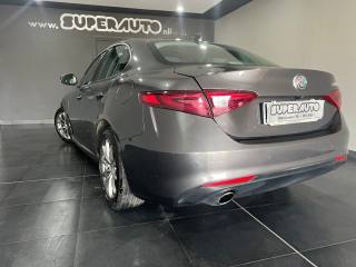 ALFA ROMEO Giulia usata, con Airbag laterali