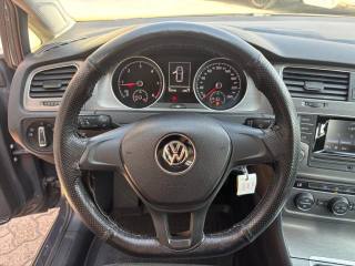 VOLKSWAGEN Golf usata, con ESP