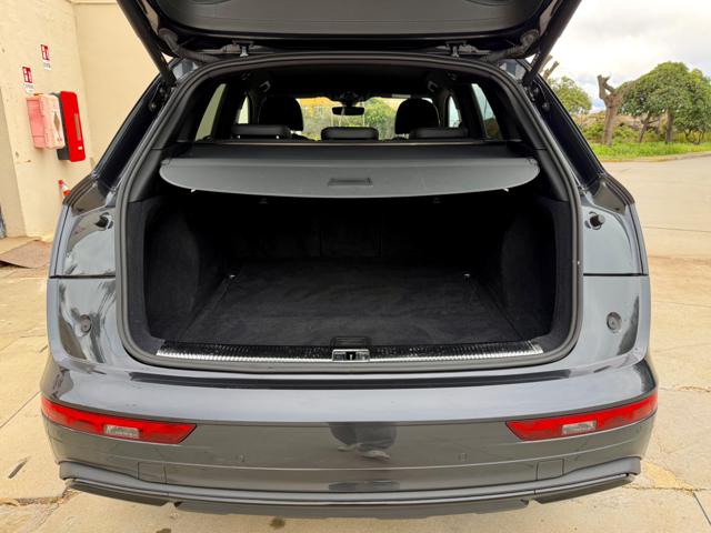 AUDI Q5 usata, con Autoradio digitale