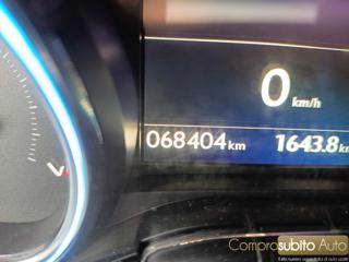 PEUGEOT 2008 usata, con Park Distance Control