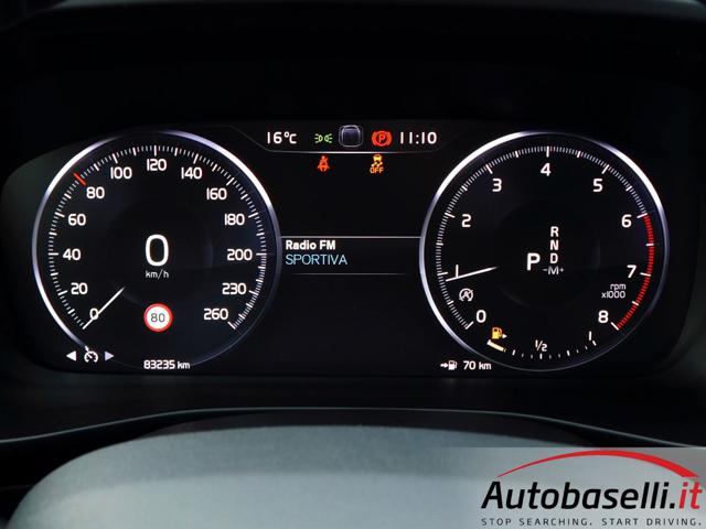 VOLVO XC40 usata, con Tetto panorama