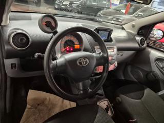 TOYOTA Aygo usata, con Sistema di navigazione