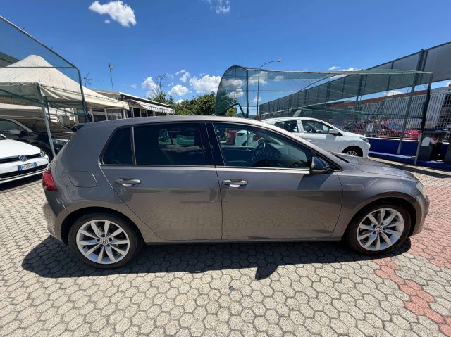 VOLKSWAGEN Golf usata, con Boardcomputer
