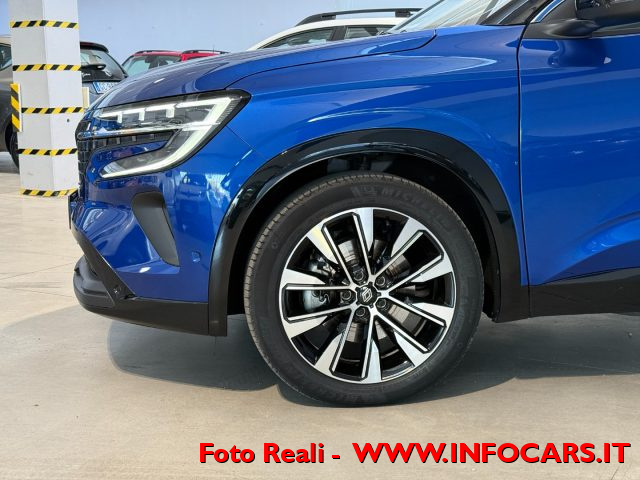 RENAULT Austral usata, con Bracciolo