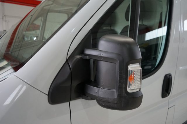 PEUGEOT Boxer usata, con Telecamera per parcheggio assistito