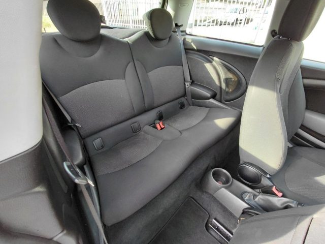 MINI One usata 26