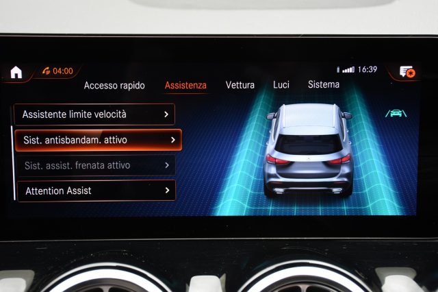 MERCEDES-BENZ GLA 250 usata, con Vivavoce