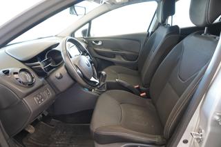 RENAULT Clio usata, con Specchietti laterali elettrici