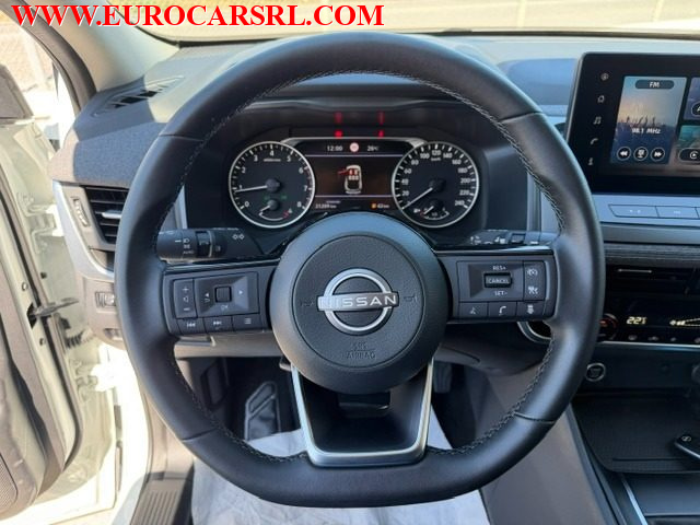 NISSAN Qashqai usata, con USB