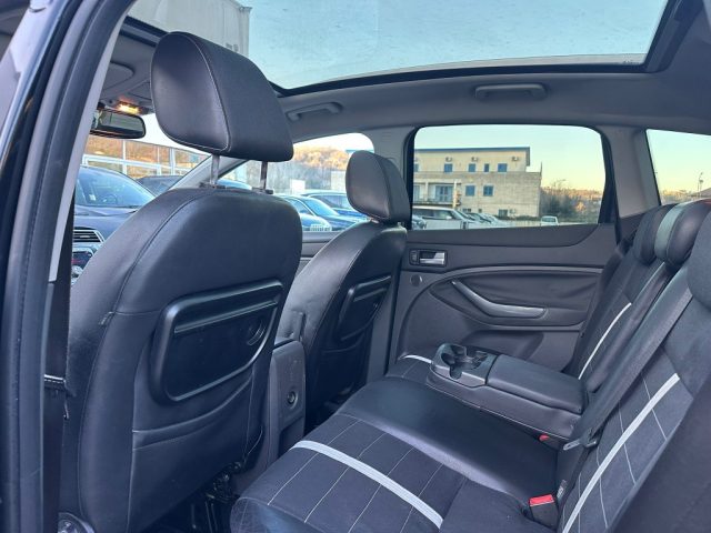 FORD Kuga usata, con Fendinebbia