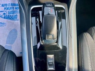 PEUGEOT 308 usata, con Fendinebbia