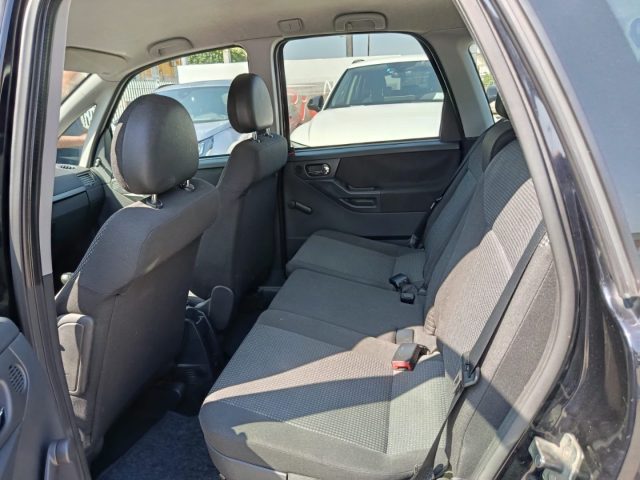 OPEL Meriva usata, con Climatizzatore