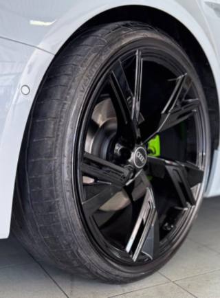 AUDI RS6 usata, con Autoradio digitale
