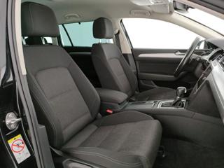 VOLKSWAGEN Passat Variant usata, con Cerchi in lega