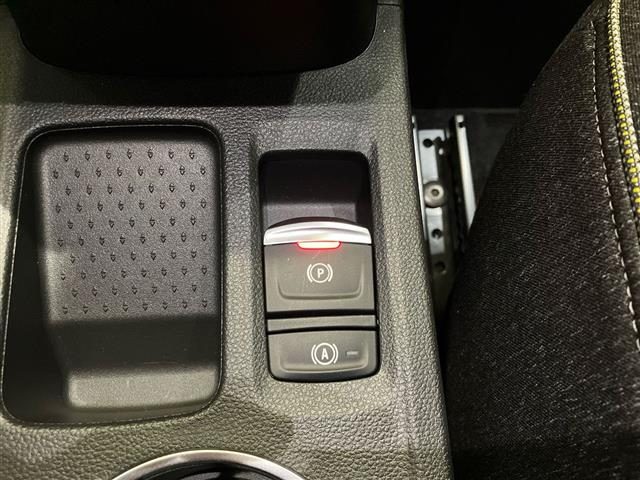 RENAULT Captur usata, con Hill holder