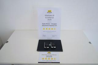 LAND ROVER Range Rover Evoque usata, con Bluetooth