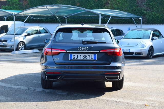 AUDI A4 usata, con Autoradio