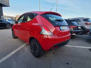 LANCIA Ypsilon usata, con Autoradio