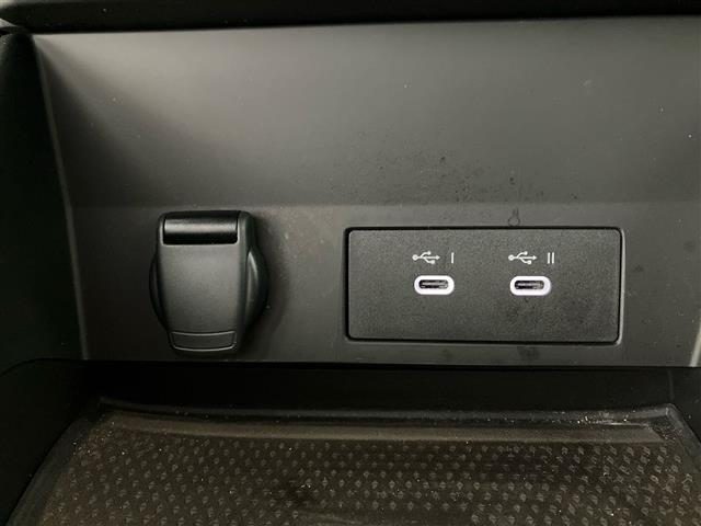 RENAULT Captur usata 23
