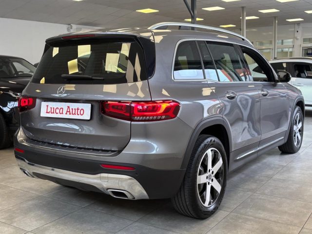 MERCEDES-BENZ GLB 200 usata, con Alzacristalli elettrici