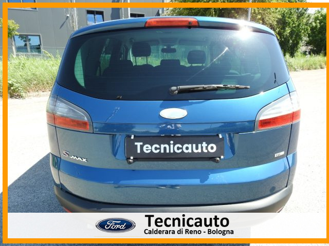 FORD S-Max usata, con Controllo trazione