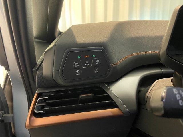 CUPRA Born usata, con Autoradio