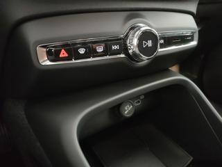 VOLVO C40 usata, con Luci diurne LED