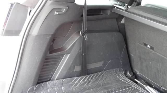 PEUGEOT 5008 usata 139