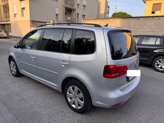 VOLKSWAGEN Touran usata, con Chiusura centralizzata