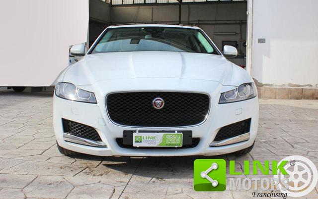 JAGUAR XF usata, con Alzacristalli elettrici