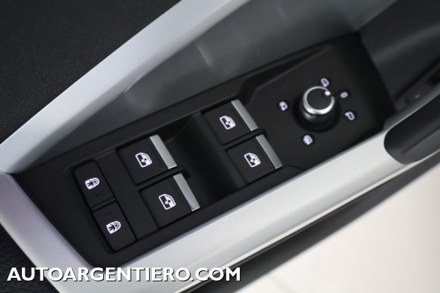 AUDI Q3 usata, con Specchietti laterali elettrici