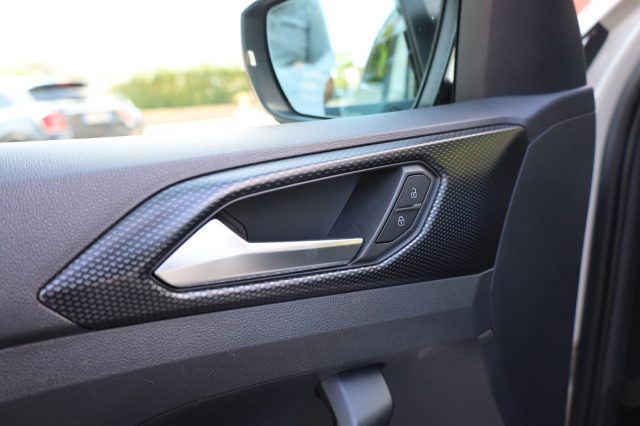 VOLKSWAGEN T-Cross usata 122