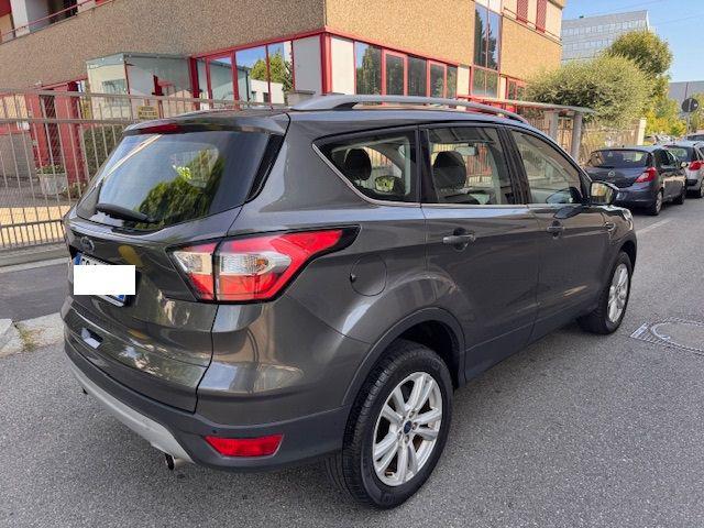 FORD Kuga usata, con Autoradio