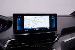 PEUGEOT 5008 usata, con Touch screen