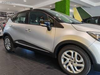 RENAULT Captur usata, con Alzacristalli elettrici