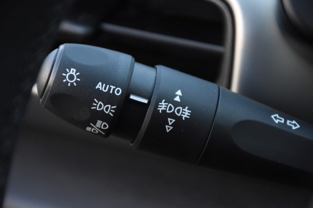 JEEP Avenger usata, con Luci diurne LED