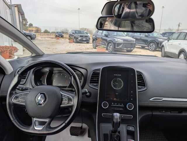 RENAULT Grand Scenic usata, con Controllo automatico clima