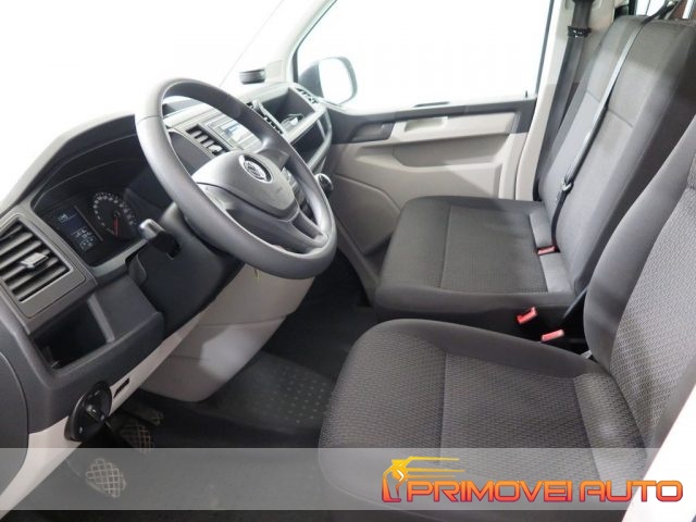 VOLKSWAGEN Caravelle usata, con Airbag