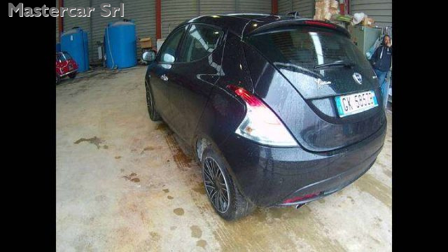 LANCIA Ypsilon usata, con Airbag Passeggero