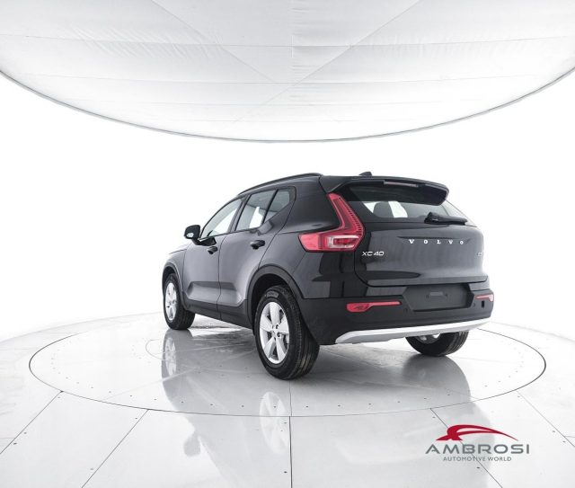 VOLVO XC40 usata 3