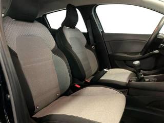 RENAULT Clio usata, con Volante in pelle