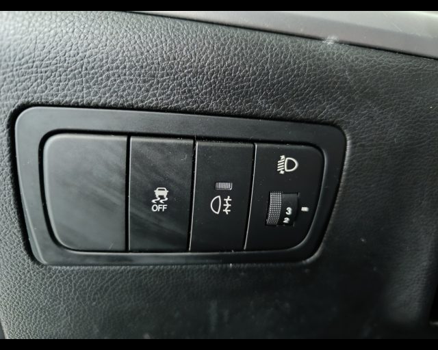 SSANGYONG Korando usata, con Sedile posteriore sdoppiato