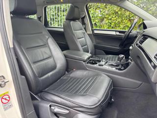 VOLKSWAGEN Touareg usata, con Cruise Control