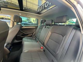 VOLKSWAGEN Passat Alltrack usata, con Servosterzo
