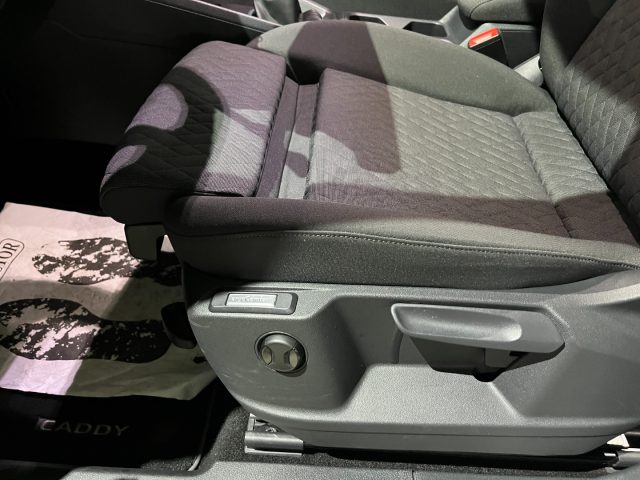 VOLKSWAGEN Caddy usata, con Controllo automatico clima