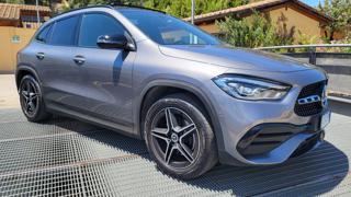 MERCEDES-BENZ GLA 200 usata, con Tettuccio apribile
