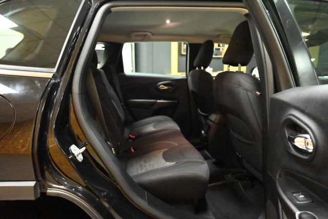 JEEP Cherokee usata 10