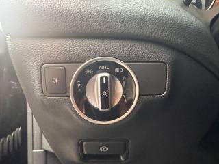 MERCEDES-BENZ CLA 200 usata, con Chiusura centralizzata