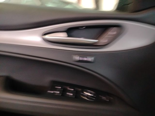 ALFA ROMEO Stelvio usata 28