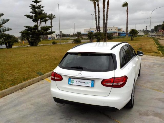 MERCEDES-BENZ C 180 usata, con Climatizzatore
